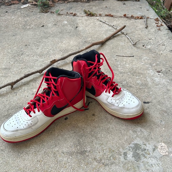 2 SHOES FOR 40$ - Picture 6 of 8